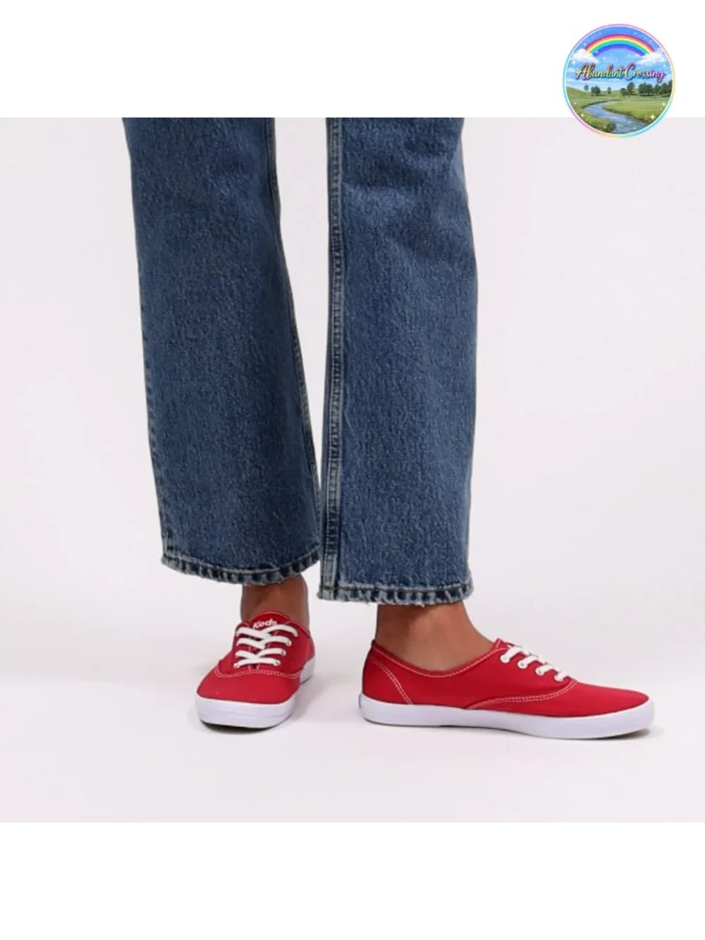 Canvas Lace-Up Fashion Sneakers for Women - Timeless Classic Casual Shoes